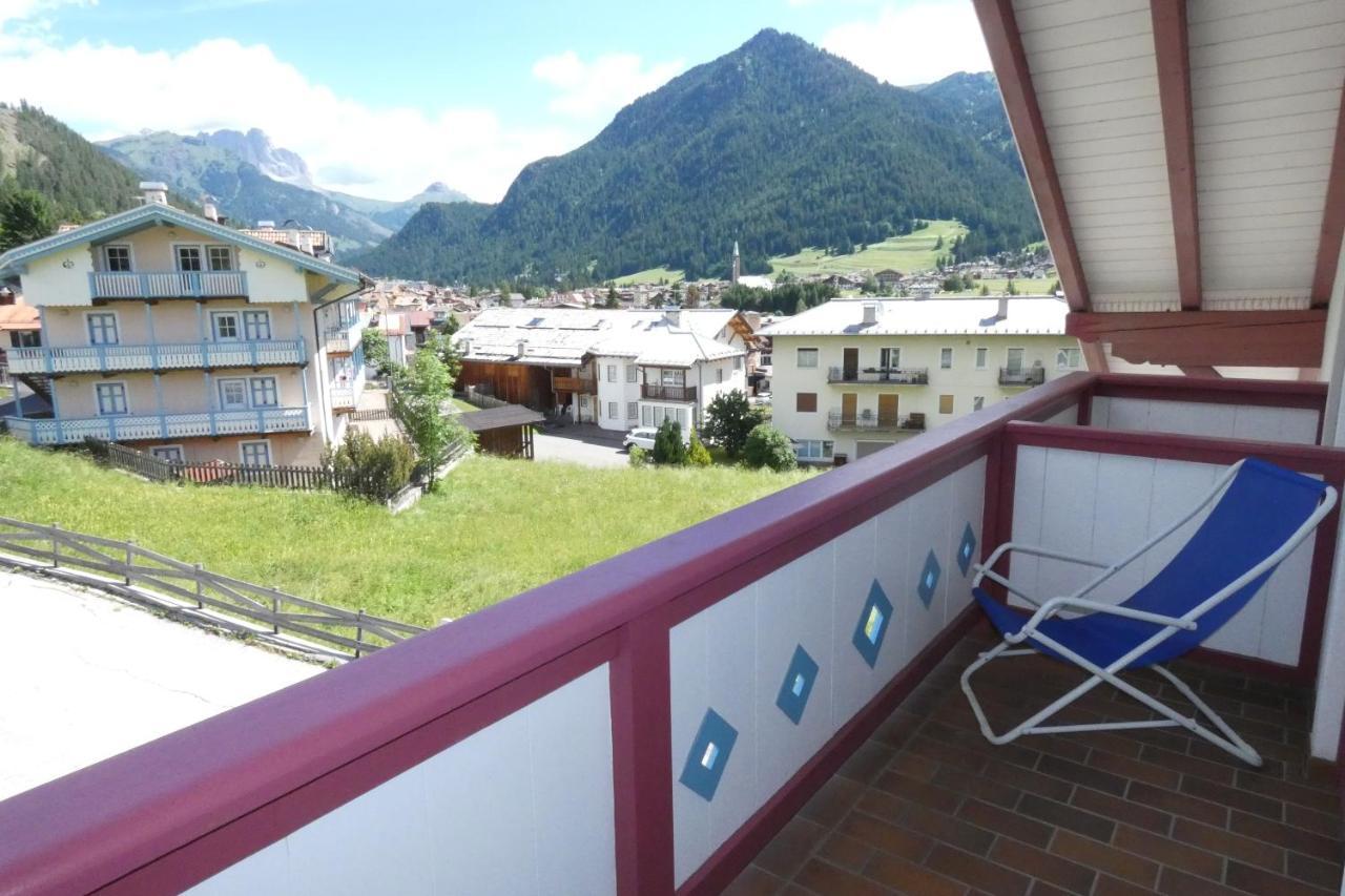 Apartament Casa Azzurra Pozza di Fassa Zewnętrze zdjęcie