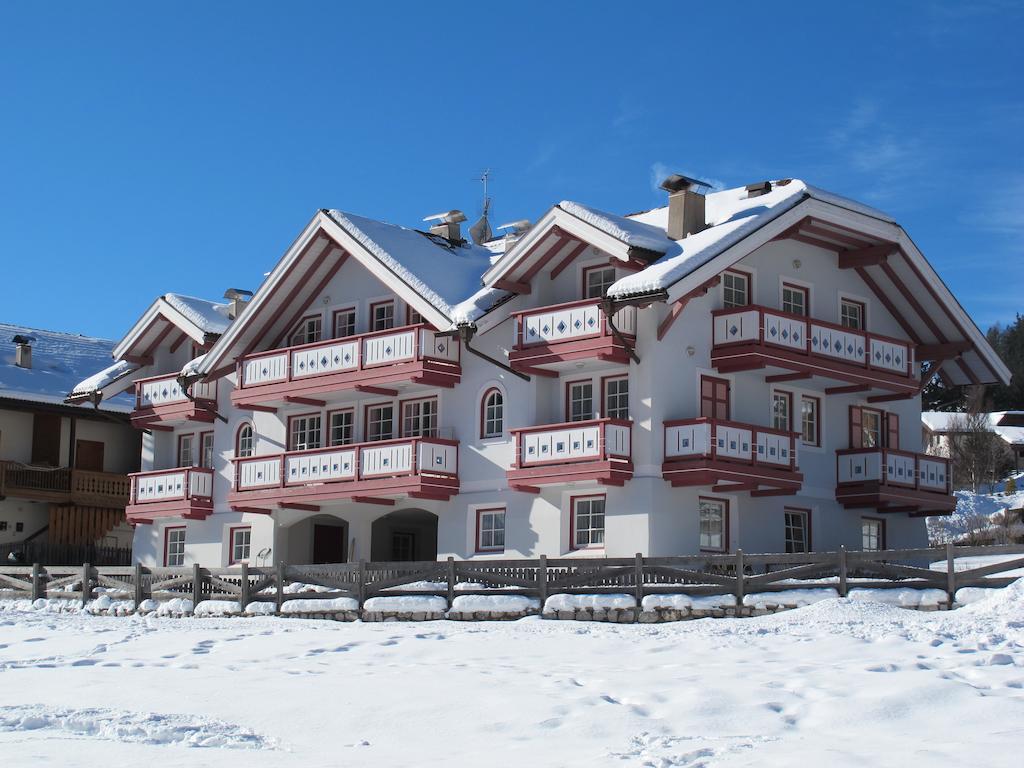 Apartament Casa Azzurra Pozza di Fassa Zewnętrze zdjęcie